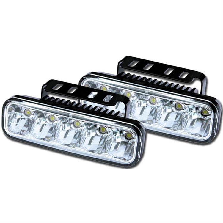 LED SVĚTLA PRO DENNÍ SVÍCENÍ 5W