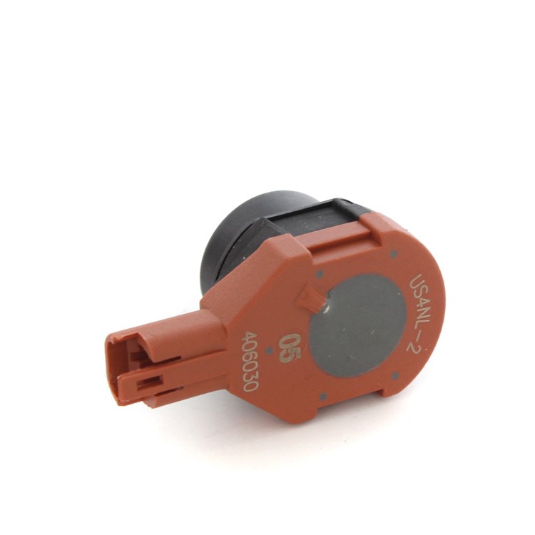 PARKOVACÍ SENZOR APRI 18MM PŘEDNÍ HNĚDÝ