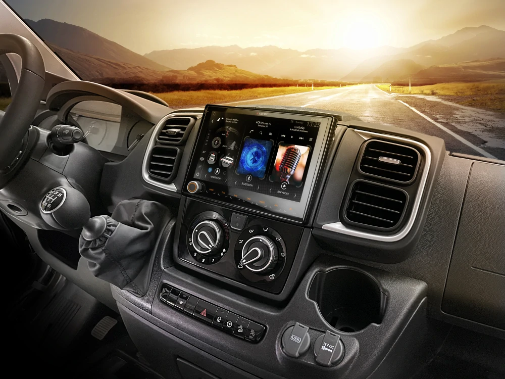 ZENEC Z-E3776 MULTIMEDIÁLNÍ NAVIGACE