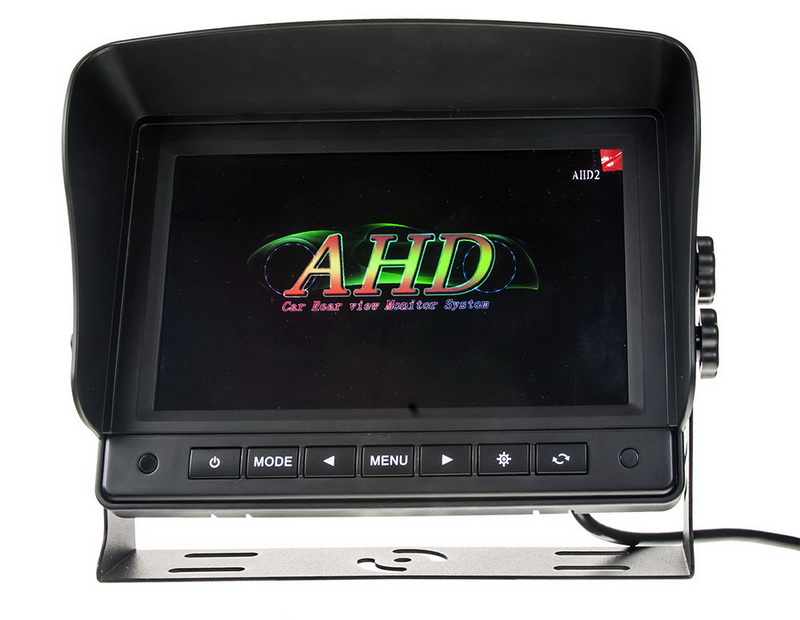 AHD 1080P, 960P, 720P MONITOR 9" S 3X4PIN VSTUPY
