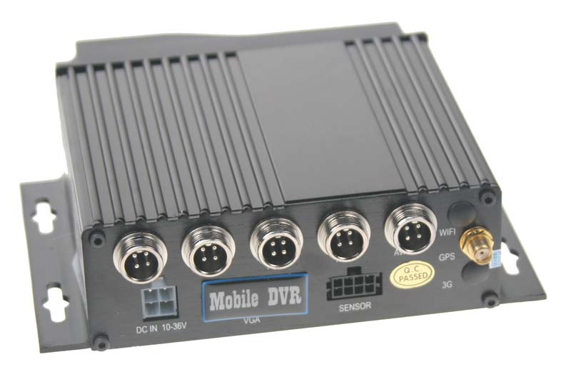 ČERNÁ SKŘÍNKA DVRB4C-1 PRO ZÁZNAM OZRAZU ZE 4 KAMER, GPS, 1X SLOT SD